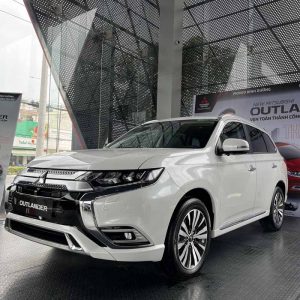 Mitsubishi Outlander CVT 2.0 Premium